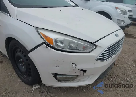 2018 Ford Focus Titanium from USA, damaged, VIN 1FADP3J24JL271812